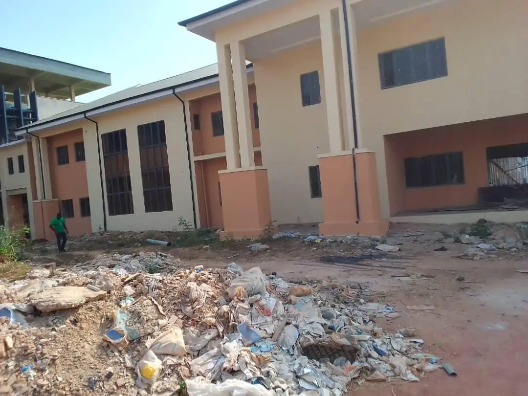 Government administrative building constructed by Akeyville